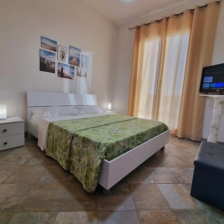 Al Vecchio Carrubo - Lovely 2-Rooms House & Patio Marsala Eksteriør billede